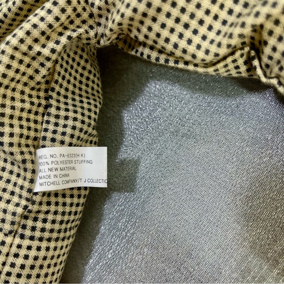 MITCHELL COMPANY TJ COLLECTION Vintage Plush Bunny Shelf Sitter with Straw Hat - Picture 7 of 8